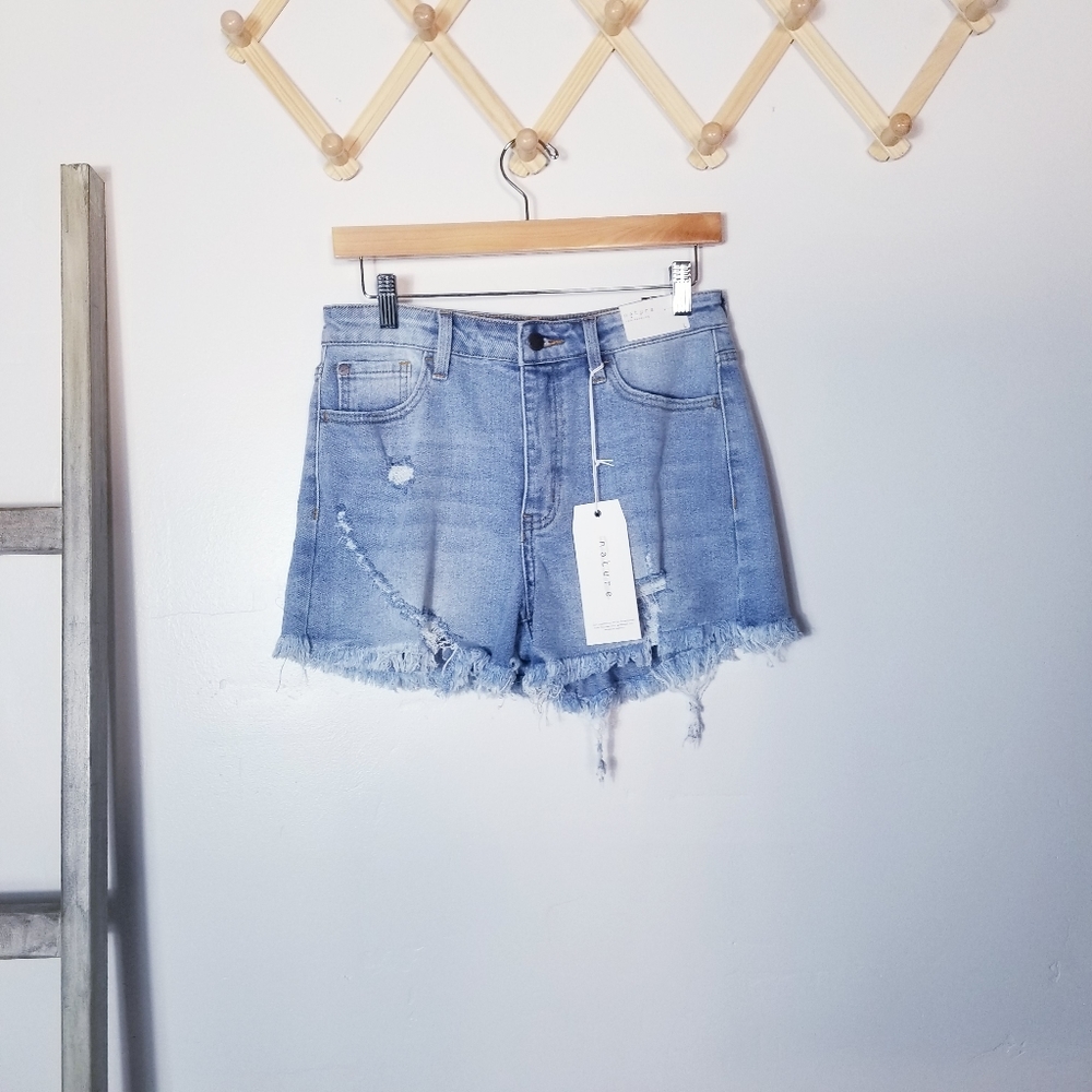 NWT NATURE LOS ANGELES HIGH-RISE DISTRESSED JEAN SHORTS SIZE L 29 WAIST